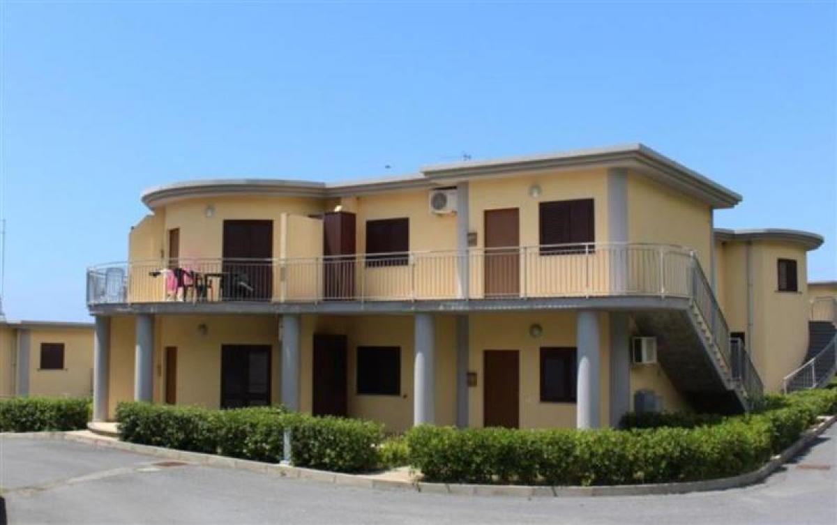 Picture of Apartment For Sale in San Lucido, Calabria, Italy