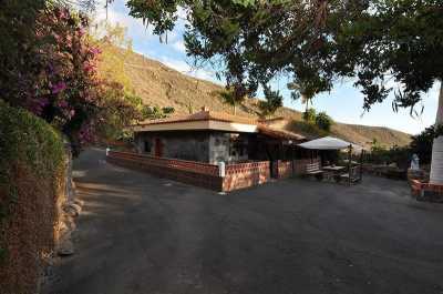 Bungalow For Sale in Tenerife, Spain