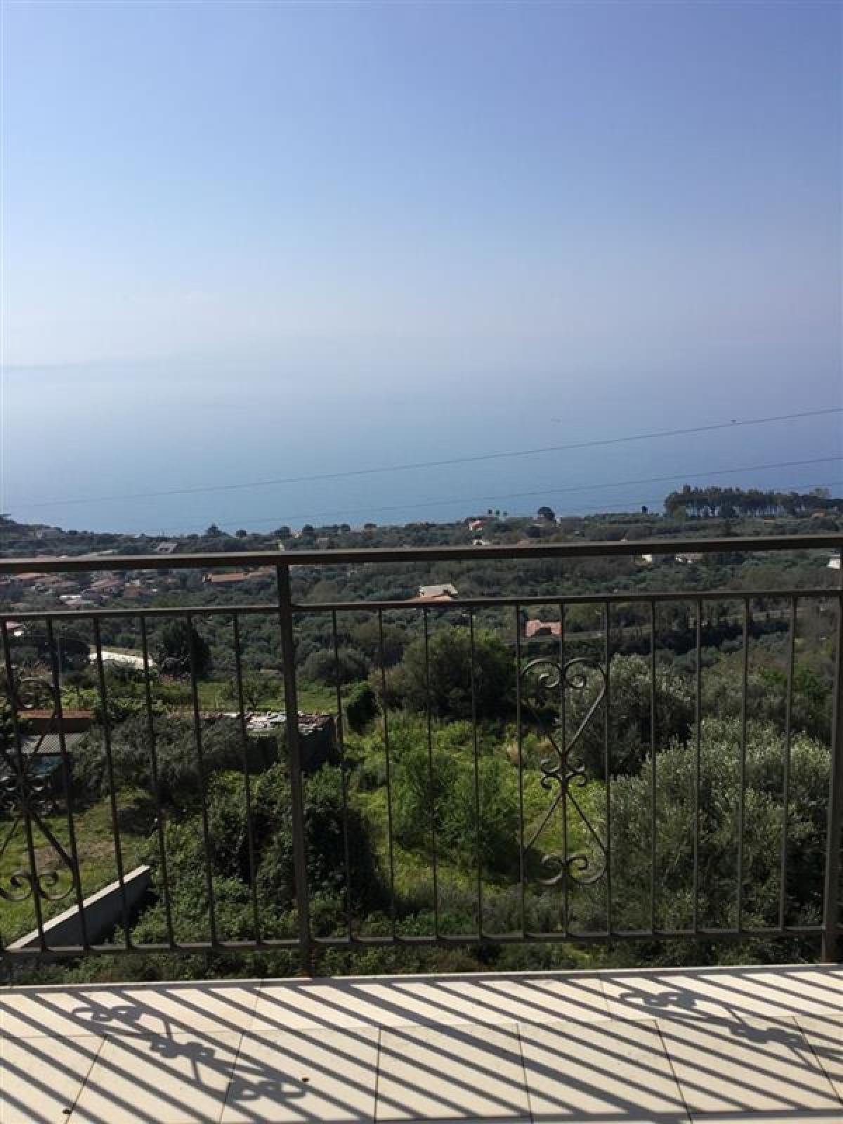 Picture of Apartment For Sale in Lamezia, Catanzaro, Italy