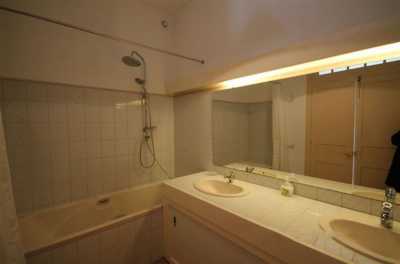 Home For Sale in Duras, France