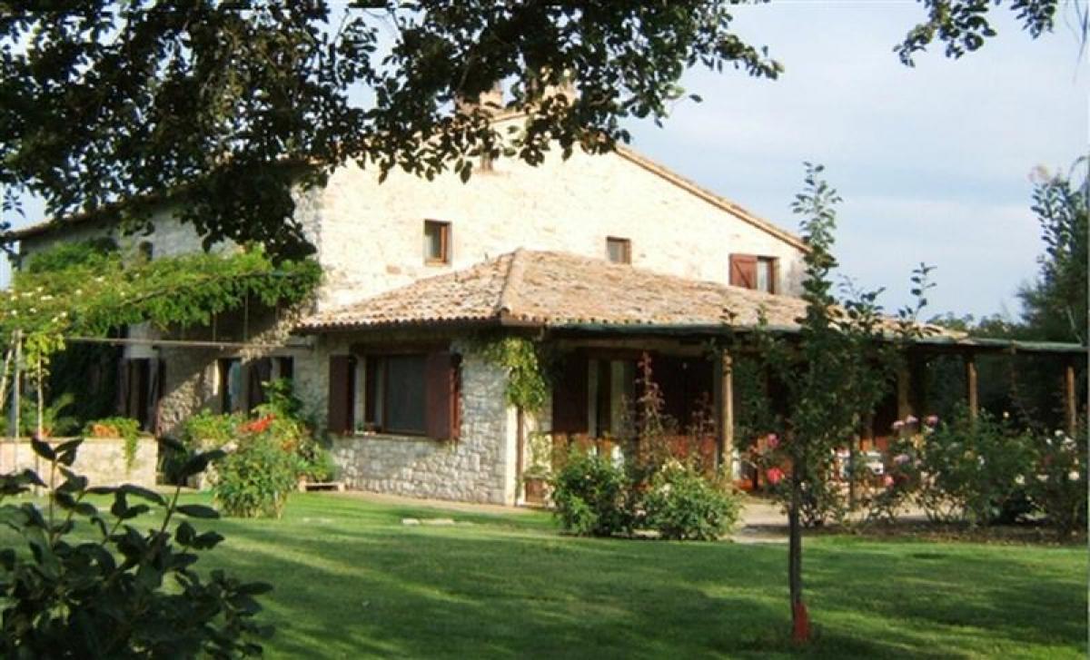 Picture of Home For Sale in Todi, Umbria, Italy