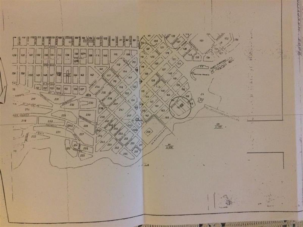 Picture of Home For Sale in Piraeus, Pontevedra, Greece