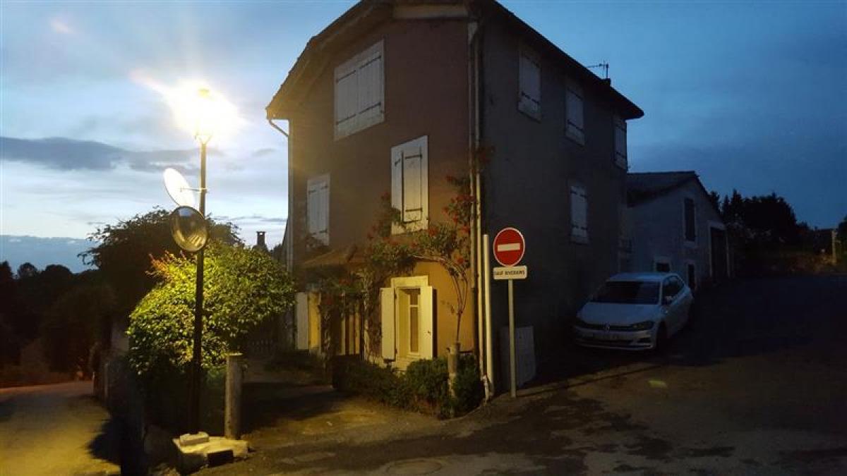 Picture of Home For Sale in Les Martys, Benevento, France