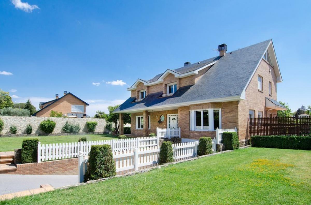 Picture of Villa For Sale in Madrid, Madrid, Spain