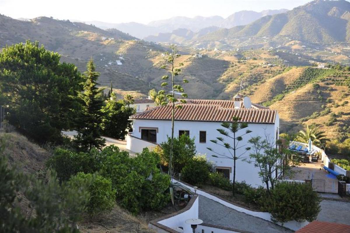 Picture of Villa For Sale in Torrox, Malaga, Spain