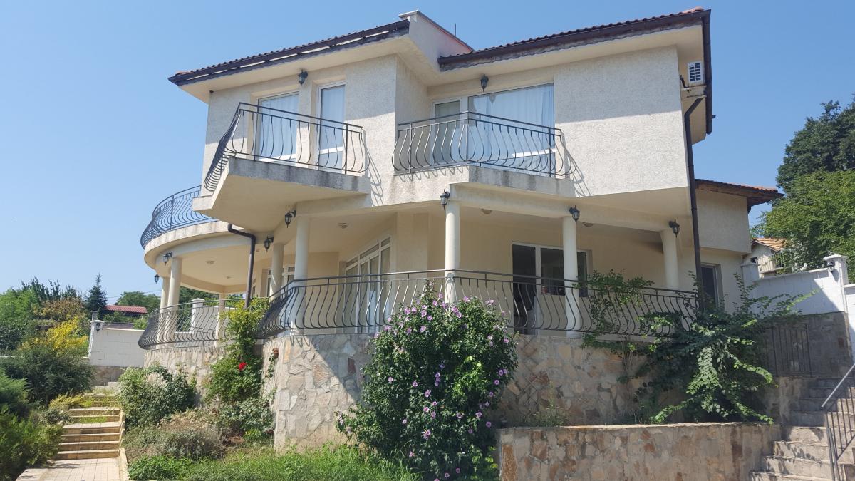 Picture of Villa For Sale in Varna, Varna, Bulgaria