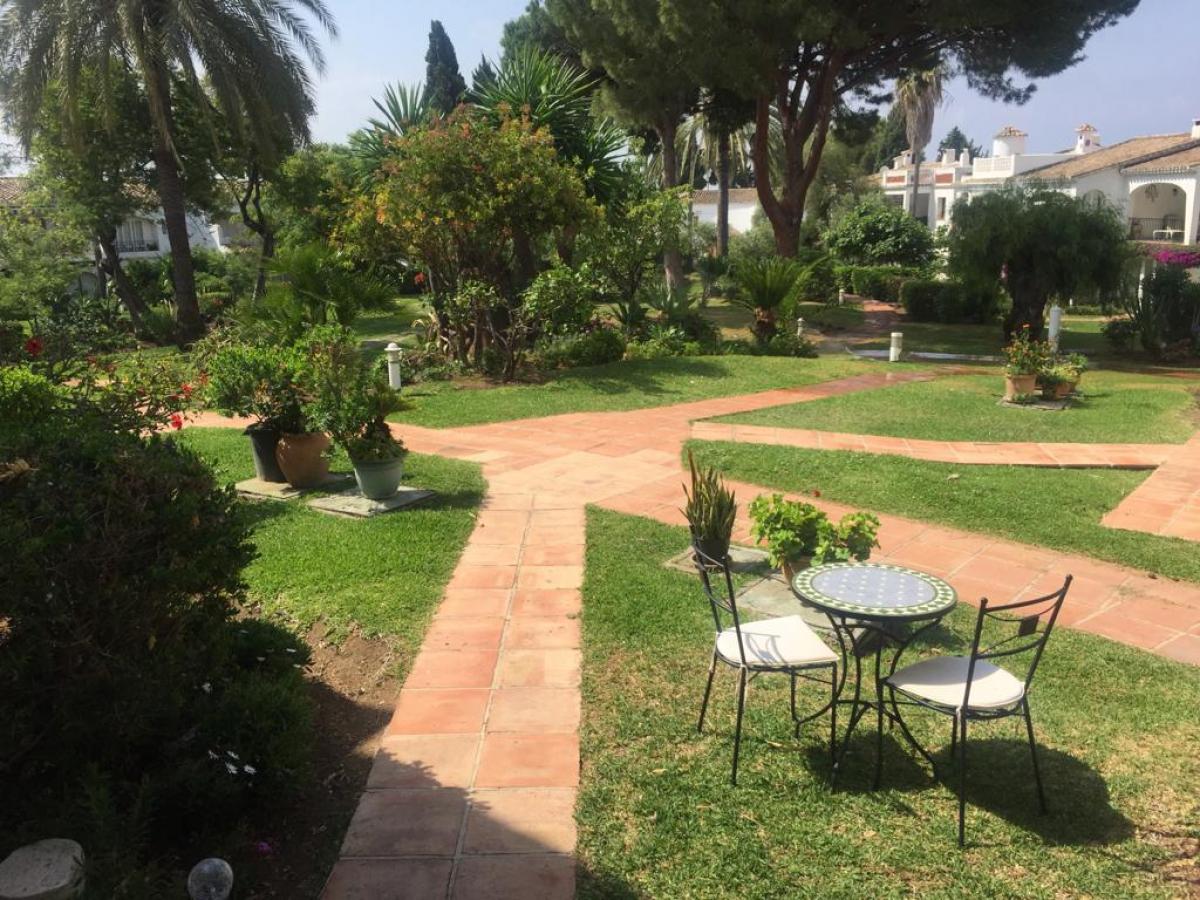 Picture of Apartment For Sale in El Paraiso, Malaga, Spain