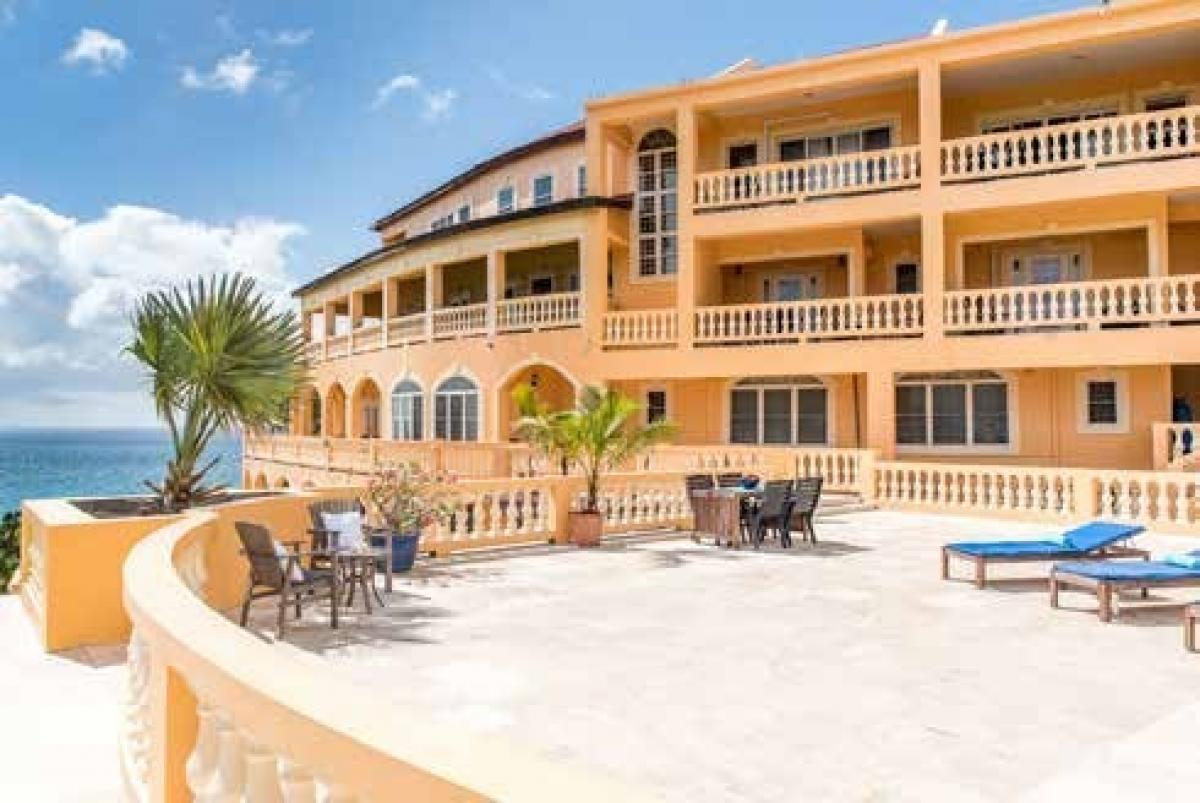 Picture of Home For Sale in Basseterre, Saint George Basseterre, Saint Kitts and Nevis