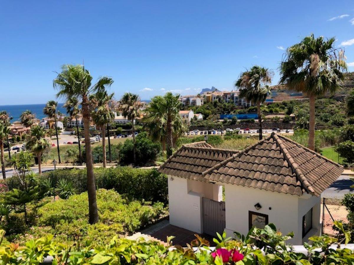 Picture of Apartment For Sale in La Alcaidesa, Cadiz, Spain