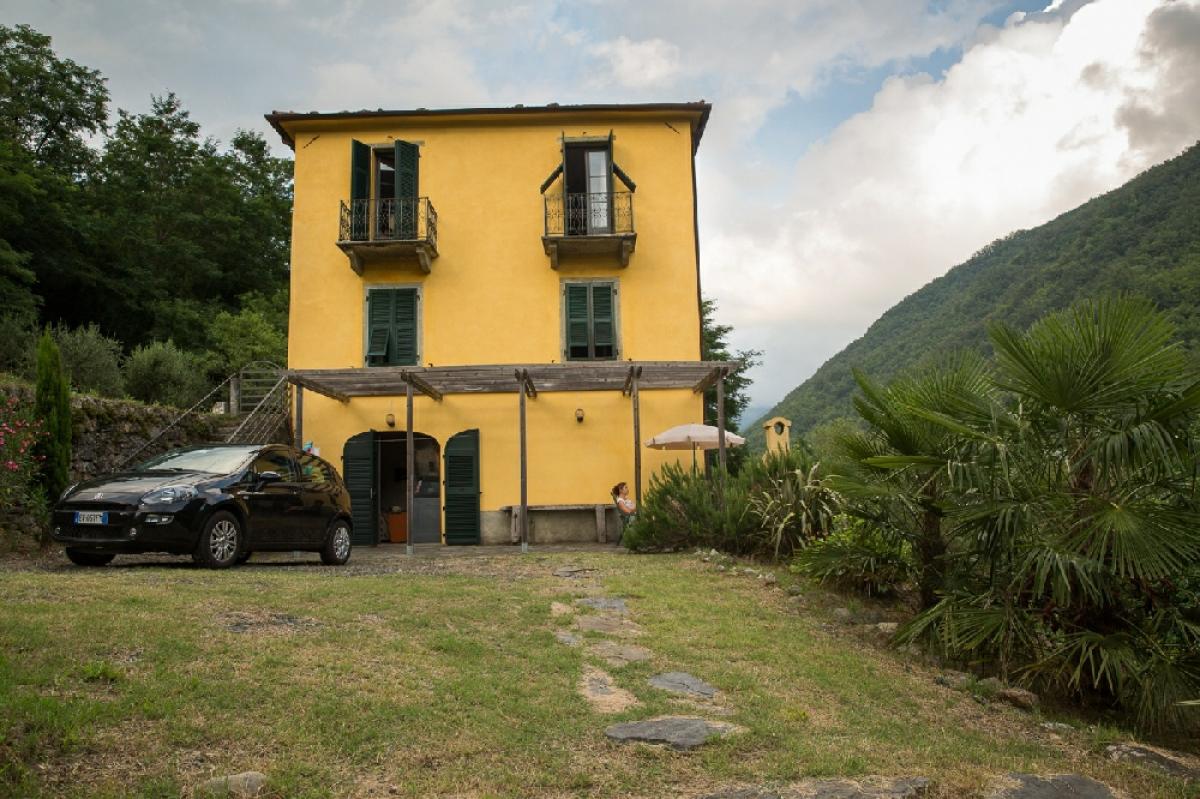 Picture of Villa For Sale in Villafranca In Lunigiana, Tuscany, Italy