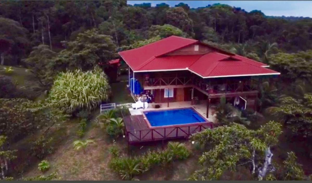 Picture of Home For Sale in Bocas Del Toro Province, County Limerick, Panama