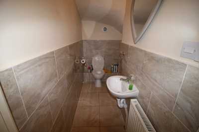 Home For Sale in Gravesend, United Kingdom