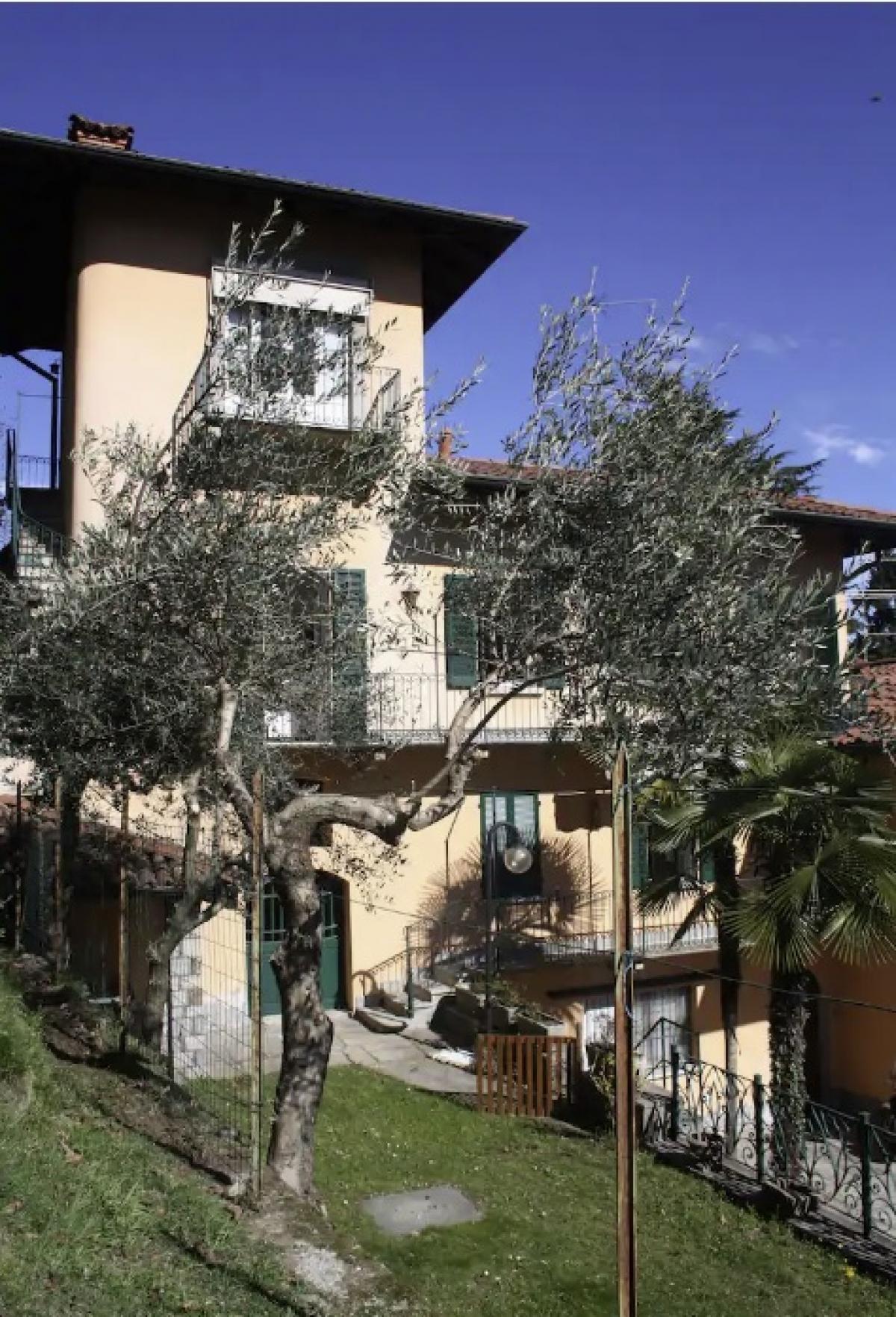 Picture of Home For Sale in Stresa, Comunitat Valenciana, Italy