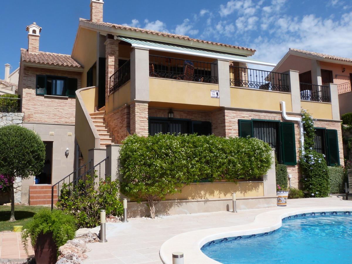 Picture of Home For Sale in Algorfa, Alicante, Spain