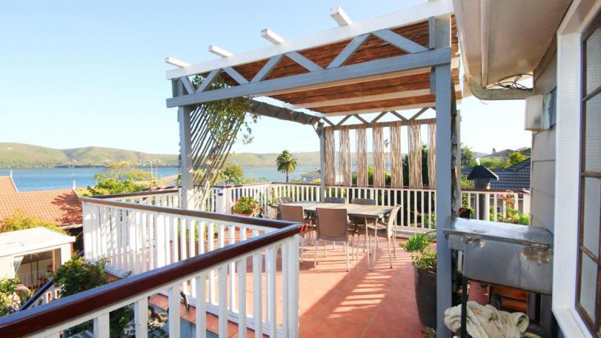 Picture of Home For Sale in Knysna, Western Cape, South Africa