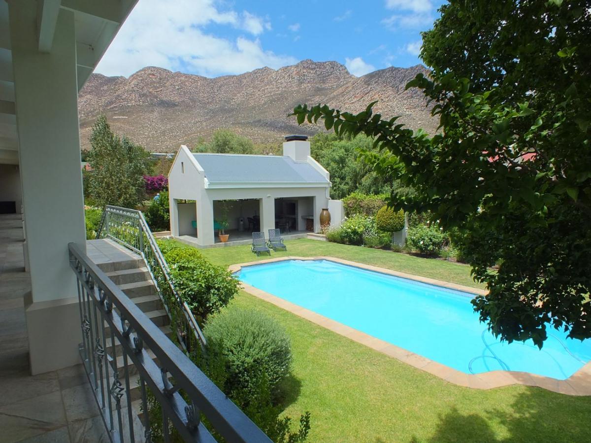 Picture of Home For Sale in Montagu, Eastern Cape, South Africa