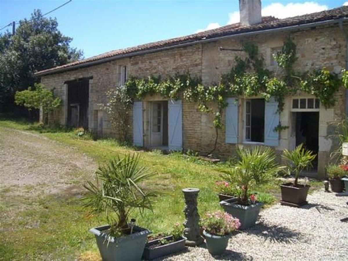 Picture of Home For Sale in Champagne Mouton, Poitou Charentes, France