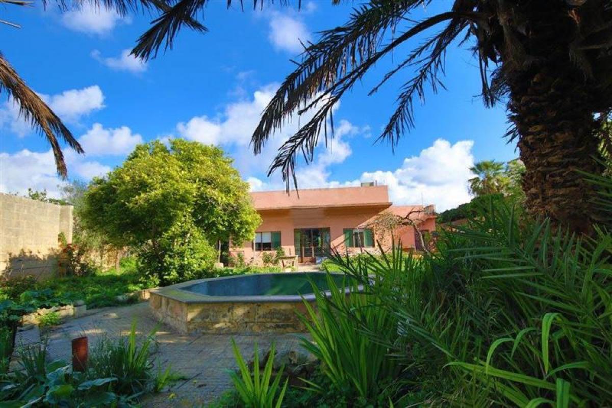 Picture of Villa For Sale in Birzebbugia, Maine-Et-Loire, Malta