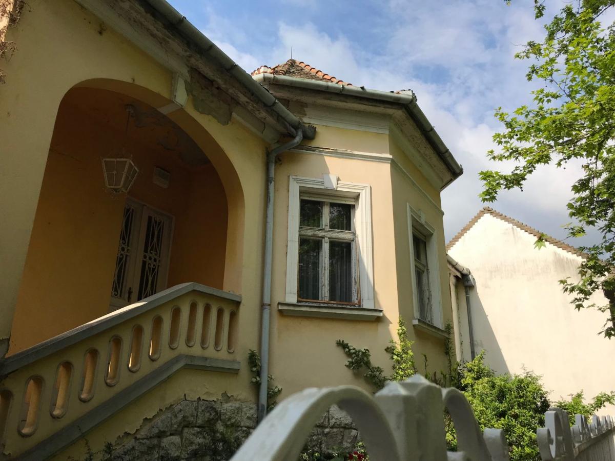 Picture of Home For Sale in Tata, Komarom-Esztergom, Hungary
