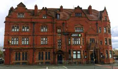 Apartment For Sale in Manchester, United Kingdom