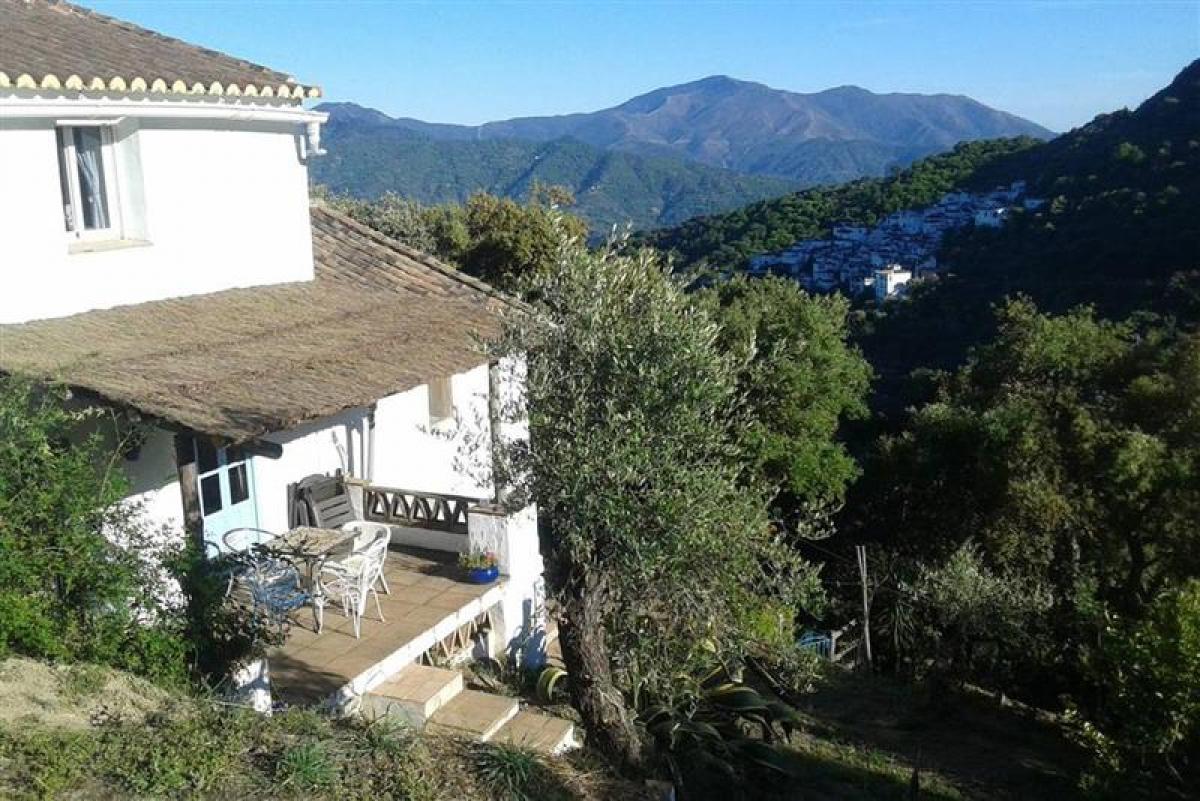 Picture of Apartment For Sale in Benadalid, Kyrenia, Spain