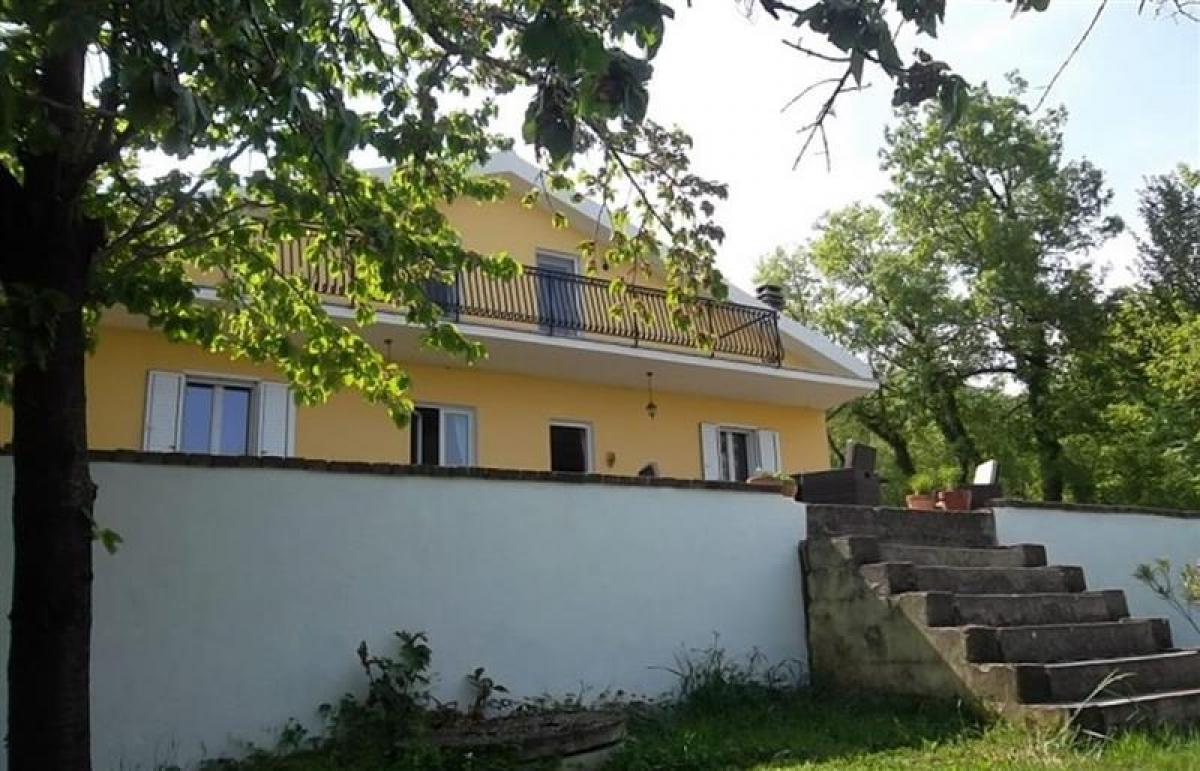 Picture of Villa For Sale in Civitella Casanova, Regiao Autonoma Da Madeira, Italy