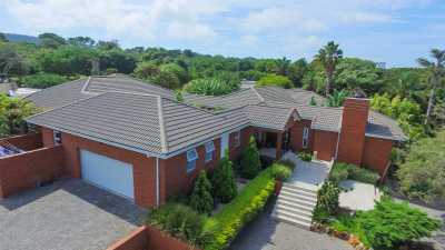 Home For Sale in Port Elizabeth, South Africa