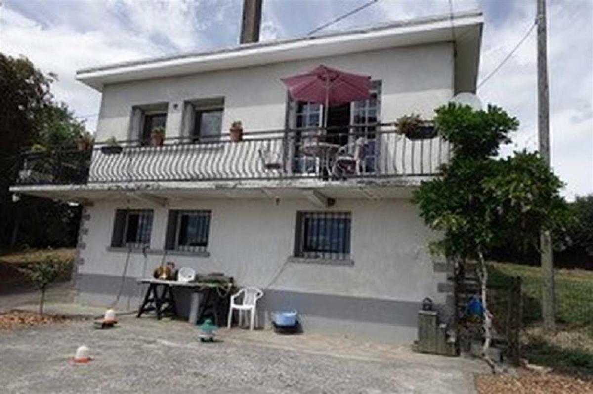 Picture of Home For Sale in Charente, Aveyron, France