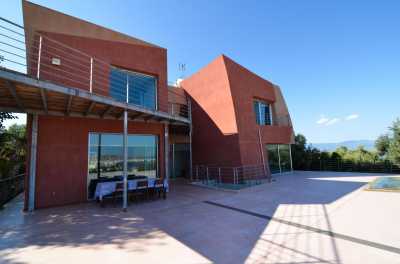 Villa For Sale in Chalcis, Greece