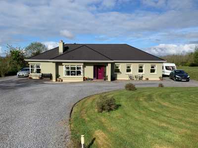 Bungalow For Sale in Roosky, Ireland