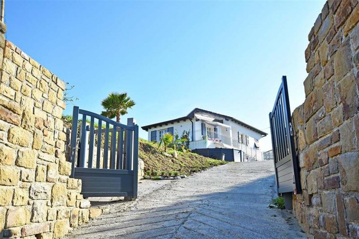 Picture of Villa For Sale in Sanremo, Liguria, Italy
