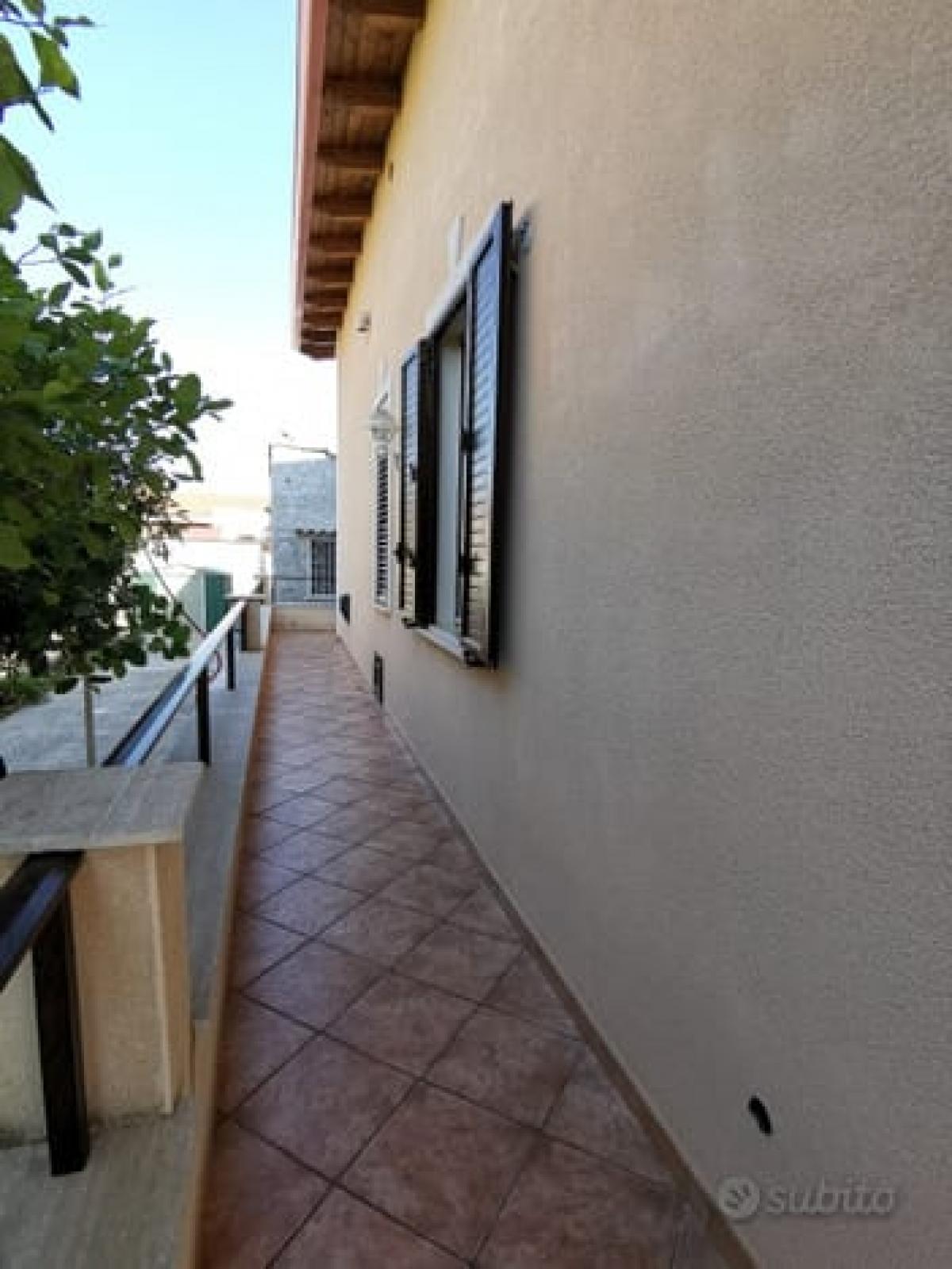 Picture of Villa For Sale in Villagrazia Di Carini, Community Of Madrid, Italy