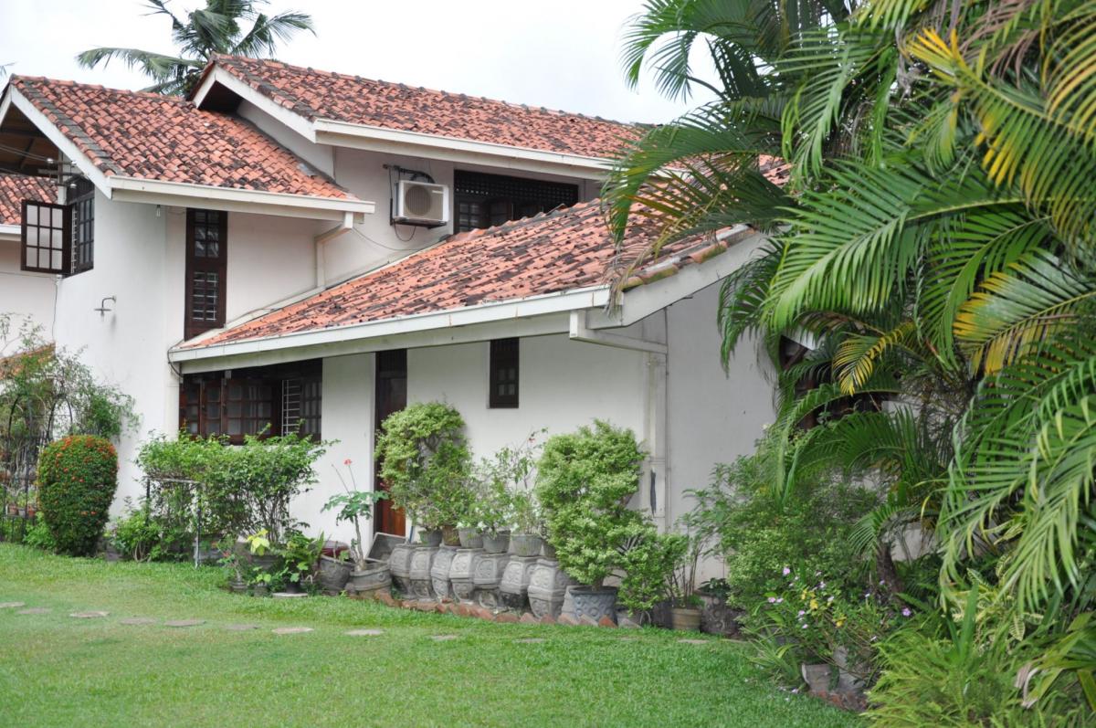 Picture of Home For Sale in Colombo 5 (Havelock town,Kirulapane South), Colombo, Sri Lanka