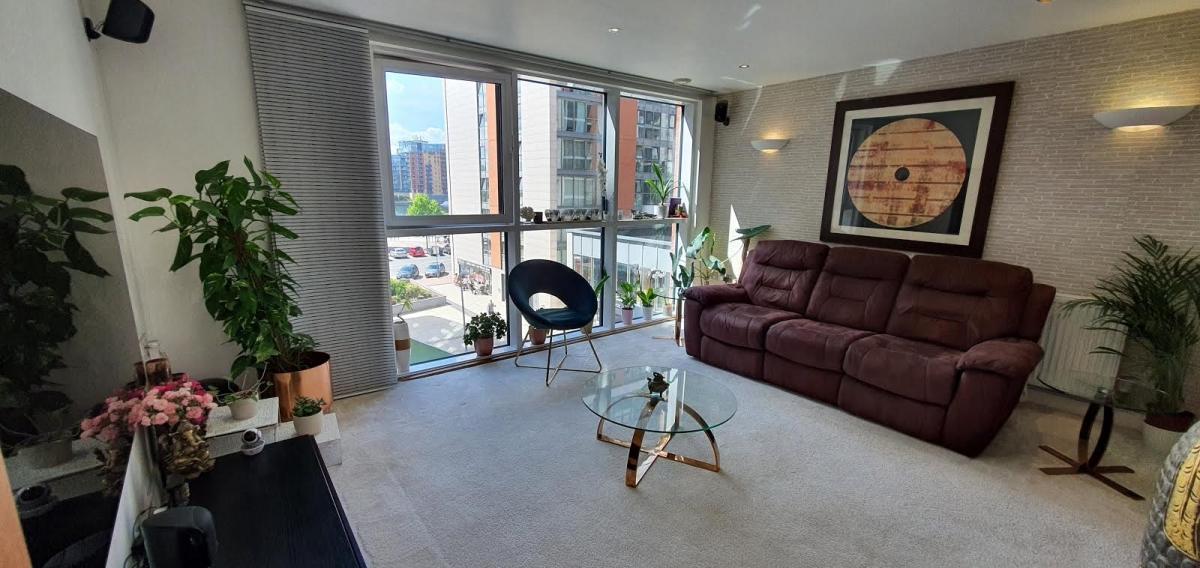 Picture of Apartment For Sale in London, Greater London, United Kingdom