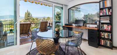 Apartment For Sale in El Paraiso, Spain