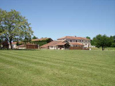 Home For Sale in Perignac, France