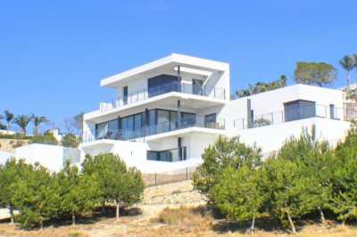Villa For Sale in Orihuela, Spain