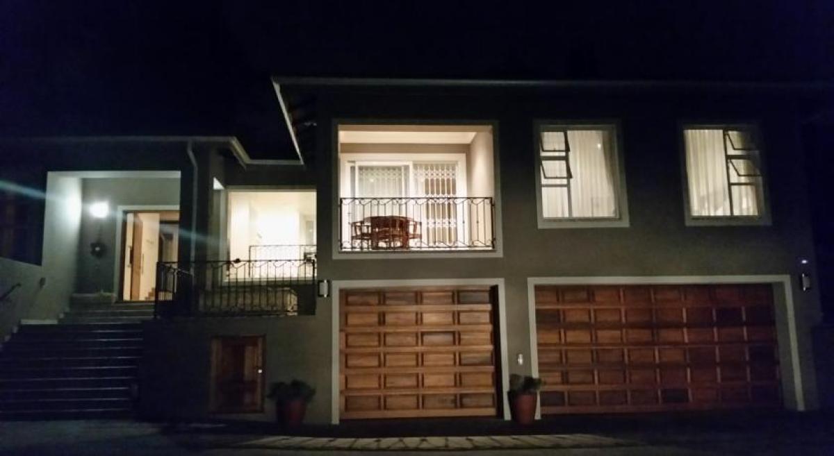 Picture of Home For Sale in Johannesburg, Gauteng, South Africa