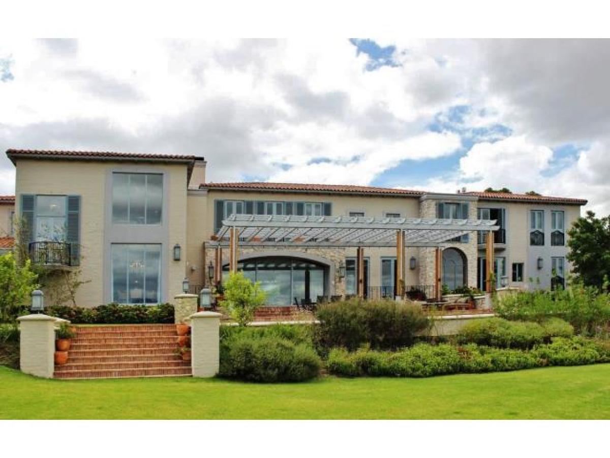 Picture of Home For Sale in Cape Town, Western Cape, South Africa