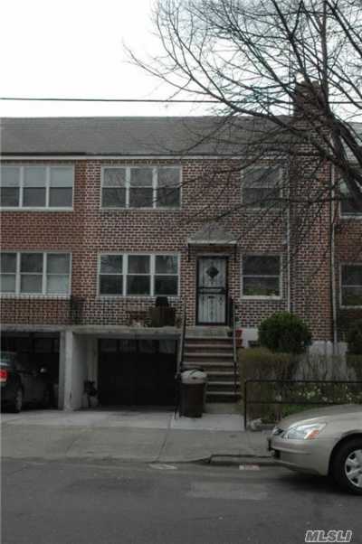 Apartment For Rent in Ridgewood, New York