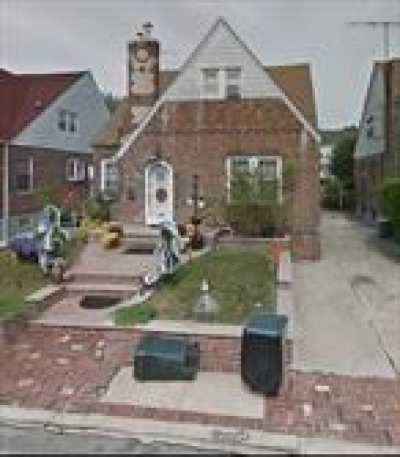 Apartment For Rent in Whitestone, New York