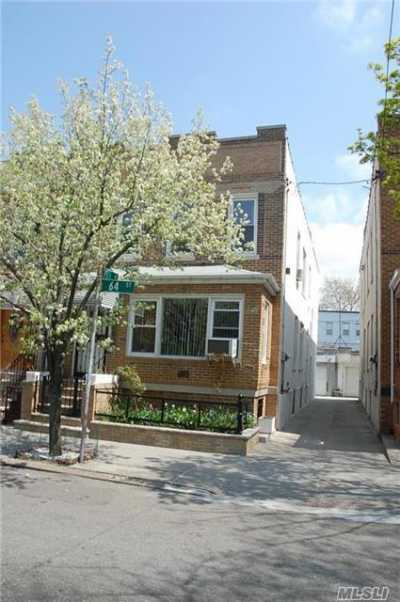 Apartment For Rent in Glendale, New York