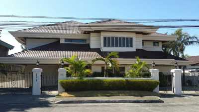 Home For Rent in Manila, Philippines