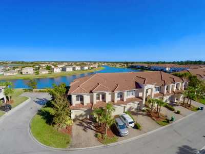 Townhome For Sale in Port Saint Lucie, Florida
