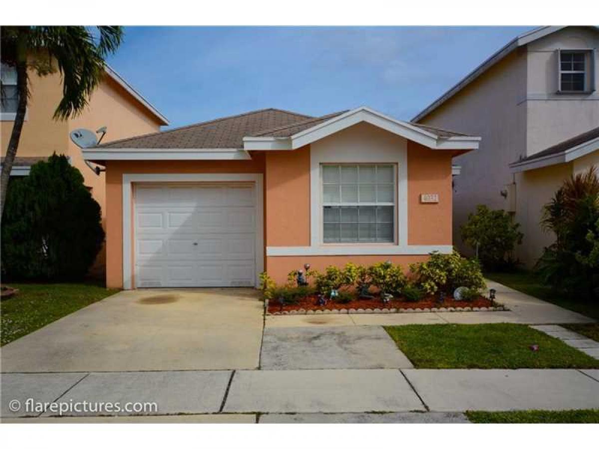 Picture of Home For Sale in Pompano, Florida, United States
