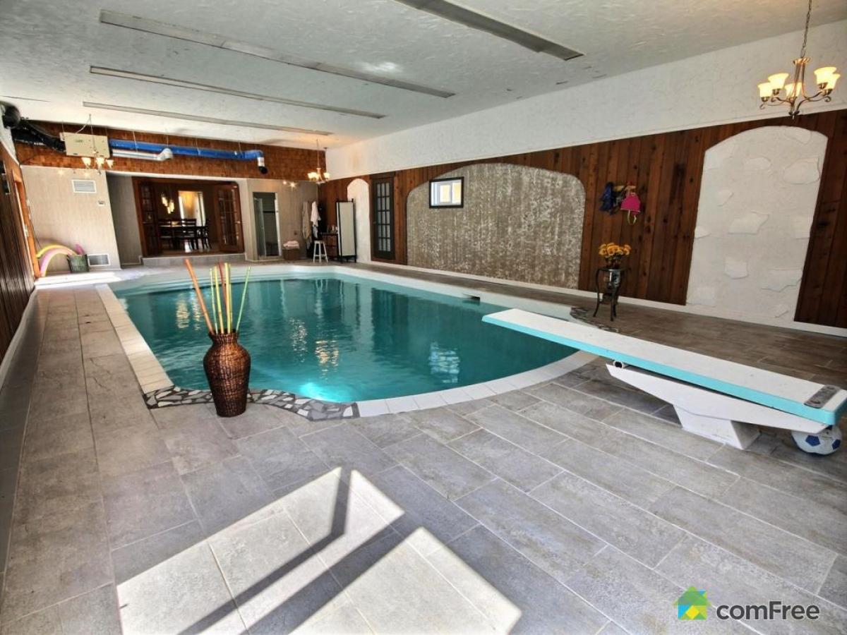 Picture of Home For Sale in Ottawa, Ontario, Canada