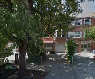 Apartment For Rent in Jackson Heights, New York