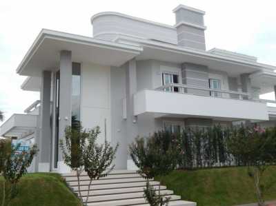 Villa For Sale in Florianopolis, Brazil