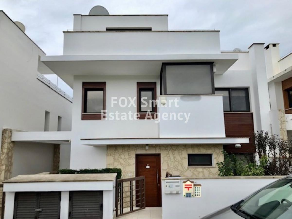 Picture of Home For Sale in Paramali, Limassol, Cyprus