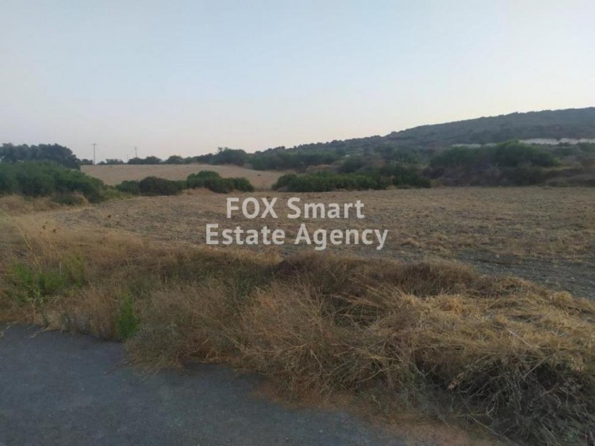 Picture of Residential Land For Sale in Pentakomo, Limassol, Cyprus